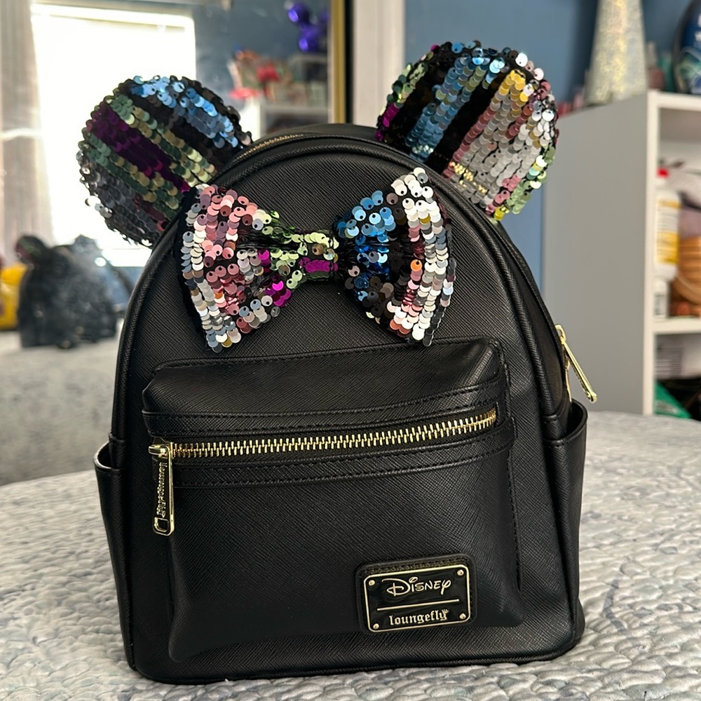 Disney Loungrfly Minnie Mouse black sequence backpack